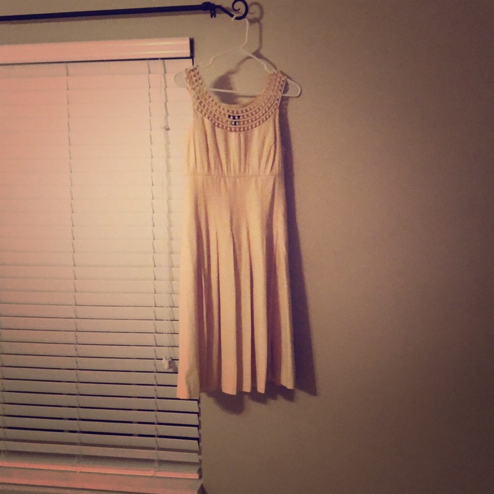 Size 4 New Directions Dress